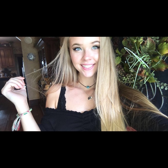 Meet your Posher, Madelyn - Picture 1 of 1